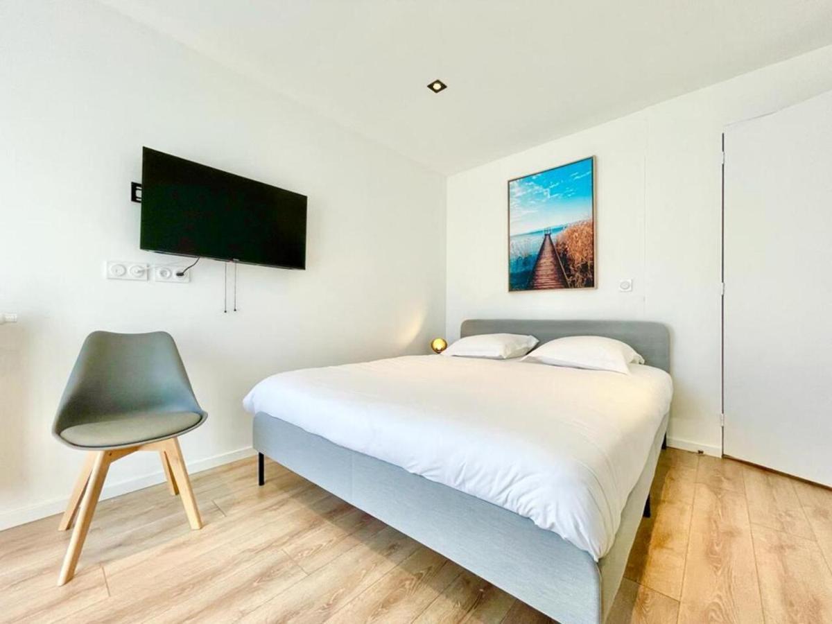 Residence Duguay - Centre Ville - Porte B - Appartements Tout Confort - Neuf - Nouveau Lorient Exterior photo